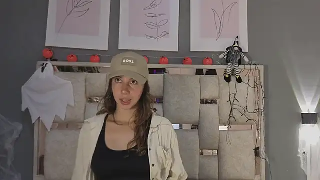 Snapshot of jolie_lov chatting on October 27, 1:17 pm jolie lov online show from October 27, 1:17 pm