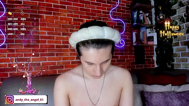 andy angell1 online show from October 7, 9:14 am