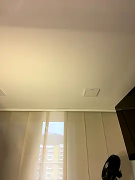 Snapshot of NicoleCut chatting on October 13, 11:24 am NicoleCut online show from October 13, 11:24 am