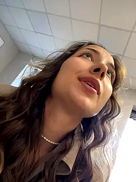 VelvetVixenI online show from September 23, 12:25 pm