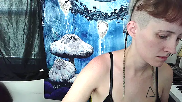  hellostormy  online show from October 14, 4:20 pm