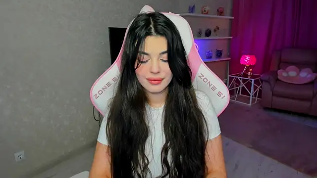 AlluringAriel online show from April 16, 11:21 am