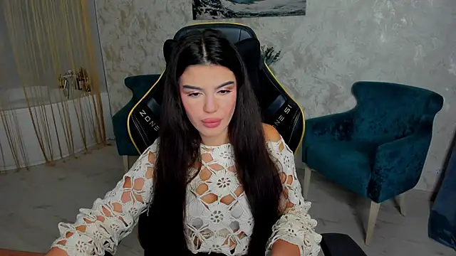 Snapshot of AlluringAriel chatting on October 13, 7:49 pm AlluringAriel online show from October 13, 7:49 pm