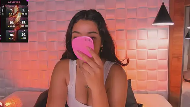 Snapshot of Ariana_Pierce chatting on September 11, 12:49 pm Ariana Pierce online show from September 11, 12:49 pm