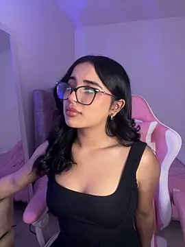 Emily-14 online show from April 5, 1:59 am