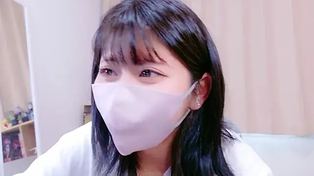 -anzu-o online show from October 9, 11:42 pm