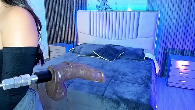 Lillyortiz online show from October 25, 8:26 pm