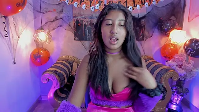 melany brunette online show from October 31, 1:59 pm