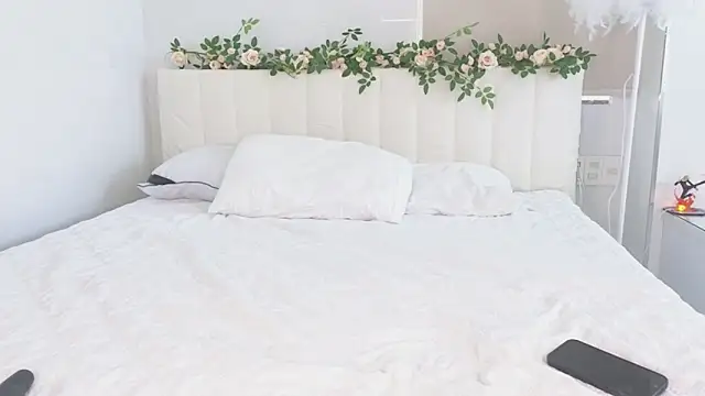 Akina starr online show from September 29, 4:28 am