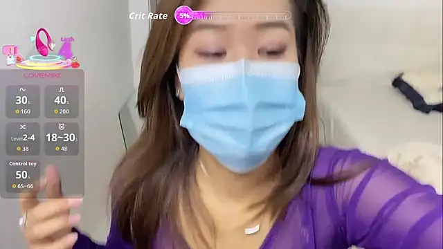 Bella-LL online show from November 30, 5:50 pm