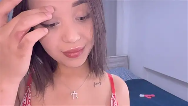 PurrrfectMiko online show from April 12, 9:17 pm