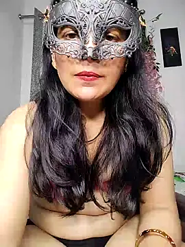 Snapshot of sexy_bhabhi69 chatting on October 11, 6:32 pm sexy bhabhi69 online show from October 11, 6:32 pm