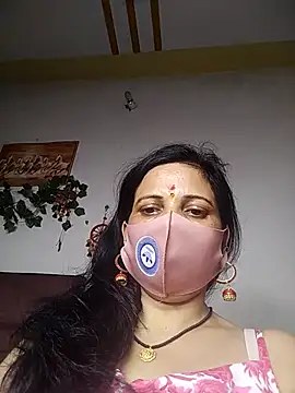 Snapshot of sexy_bhabhi69 chatting on October 10, 6:24 pm sexy bhabhi69 online show from October 10, 6:24 pm