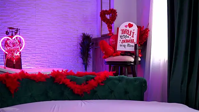 Jenna Day online show from February 11, 7:43 am