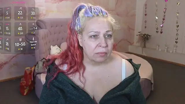 Penelope Pinky online show from November 18, 10:16 am