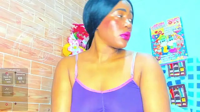 yonsol abril online show from December 13, 8:04 pm