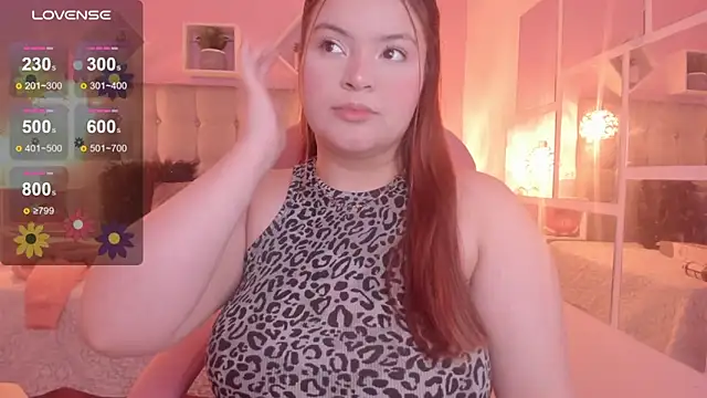 Snapshot of melanie_hh chatting on October 14, 4:37 am melanie hh online show from October 14, 4:37 am