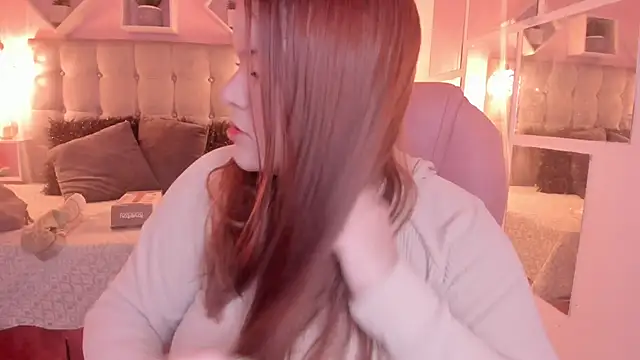 Snapshot of melanie_hh chatting on October 6, 4:29 am melanie hh online show from October 6, 4:29 am