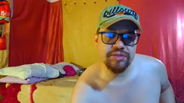 pecadodulce123 online show from February 3, 11:51 pm