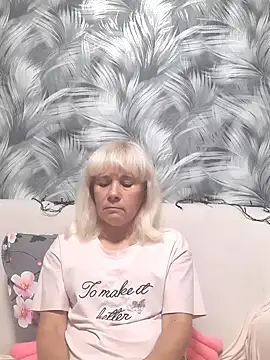 sakura blonde online show from October 4, 6:08 am