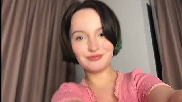 bumble bee online show from January 5, 9:51 pm