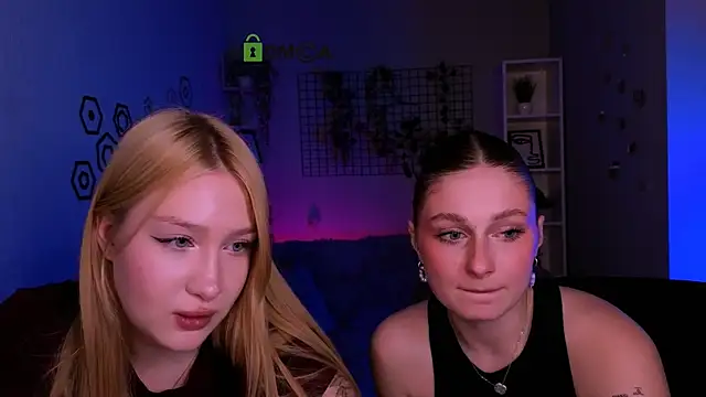 playful sophie online show from May 1, 7:17 pm