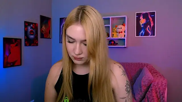 playful sophie online show from May 16, 7:13 pm