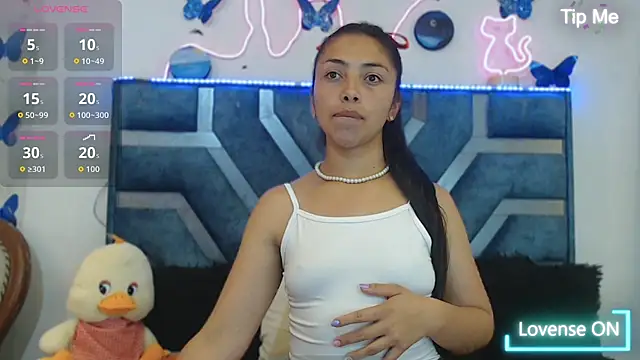 Snapshot of Roxan_Fox- chatting on September 25, 3:05 am Roxan Fox- online show from September 25, 3:05 am