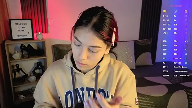 Fresita Rosita online show from October 10, 12:32 pm