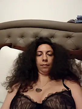 naughty69curls online show from April 3, 8:18 pm