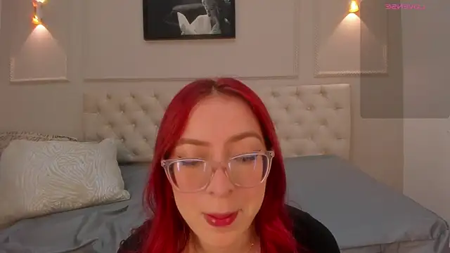 anniemartinezz online show from September 13, 12:13 pm