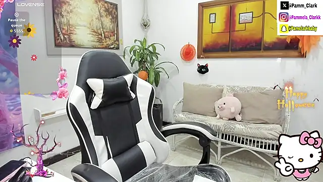 Snapshot of Pammela_Clarkk chatting on October 27, 2:07 am Pammela Clarkk online show from October 27, 2:07 am