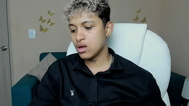 Dominick jones online show from September 18, 9:24 pm