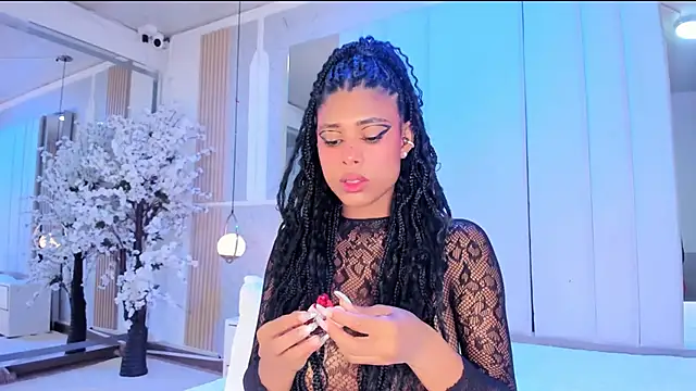 salomebenz online show from July 10, 9:26 pm