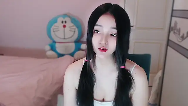 xiao-xiao-D online show from October 13, 10:29 am