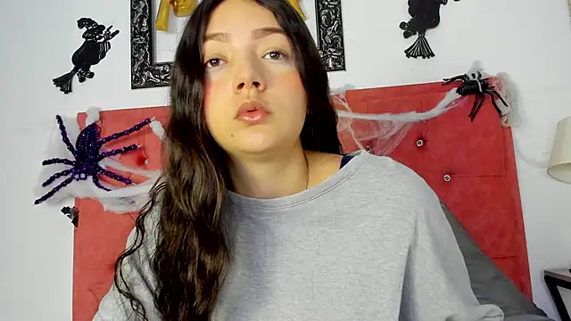 Snapshot of Samantha_Good chatting on October 20, 12:19 pm Samantha Good online show from October 20, 12:19 pm