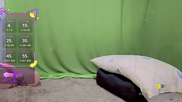 Snapshot of Nalavi chatting on October 29, 10:23 pm Nalavi online show from October 29, 10:23 pm