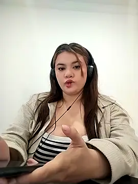 abby Fiore online show from April 2, 3:31 pm