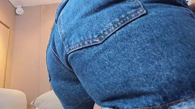 Snapshot of PerlaPreciosa chatting on October 3, 4:28 am PerlaPreciosa online show from October 3, 4:28 am