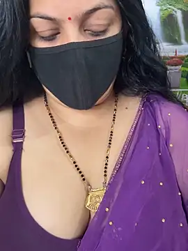 FlatVincy4 online show from October 19, 11:23 am