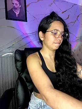 Snapshot of Rosita_forever_ chatting on October 23, 7:20 pm Rosita forever online show from October 23, 7:20 pm