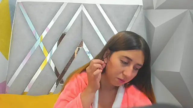 Snapshot of Valeria_grey69 chatting on October 14, 7:49 pm Valeria grey69 online show from October 14, 7:49 pm