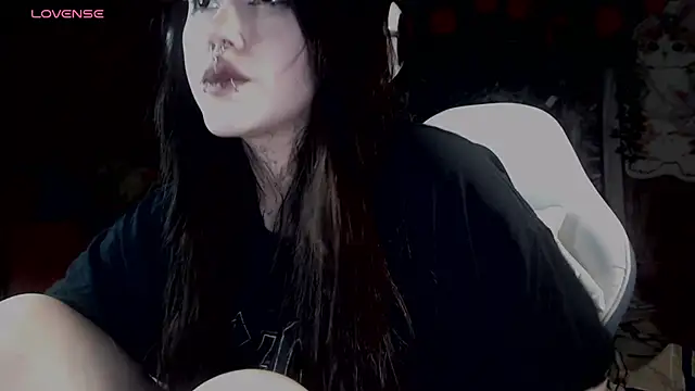 chloe crystall killer online show from March 9, 5:32 am