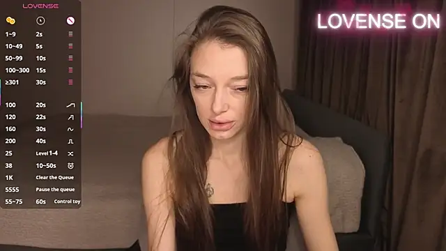 Snapshot of Cherry_air chatting on October 17, 12:14 am Cherry air online show from October 17, 12:14 am