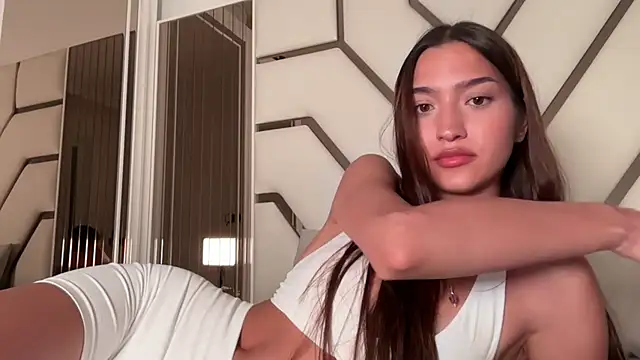 MilenaMilven online show from November 13, 9:14 pm