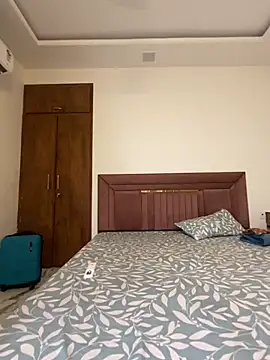 ahista online show from September 27, 7:21 pm