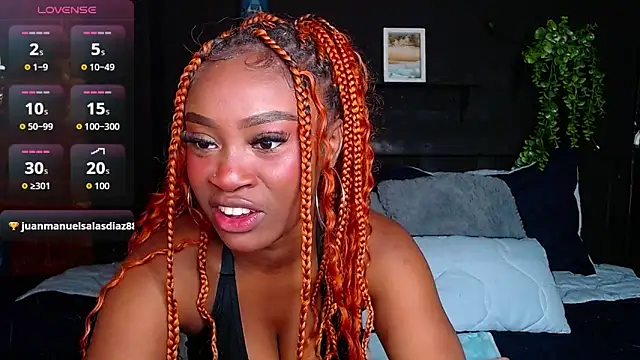 Snapshot of nikkystorm1_ chatting on October 1, 2:33 pm nikkystorm1  online show from October 1, 2:33 pm