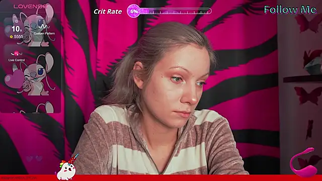 Snapshot of Vasya_Sylvia chatting on October 19, 9:33 am Vasya Sylvia online show from October 19, 9:33 am