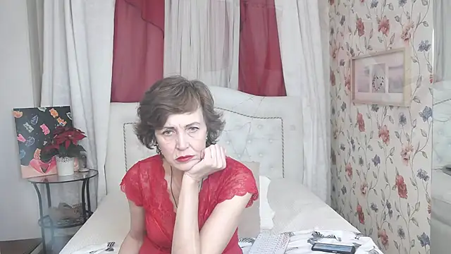 SilviaHart online show from October 9, 12:53 pm