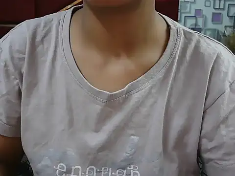 Snapshot of Somiya87 chatting on October 31, 10:25 pm Somiya87 online show from October 31, 10:25 pm